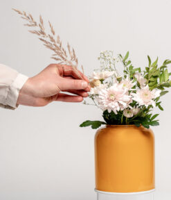 Alternative view of Capsule vase clear/mustard