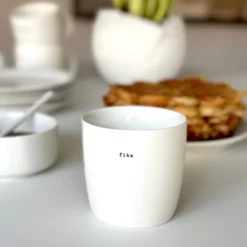 Alternative view of Tas Fika